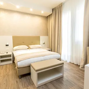 3* Отель Touring